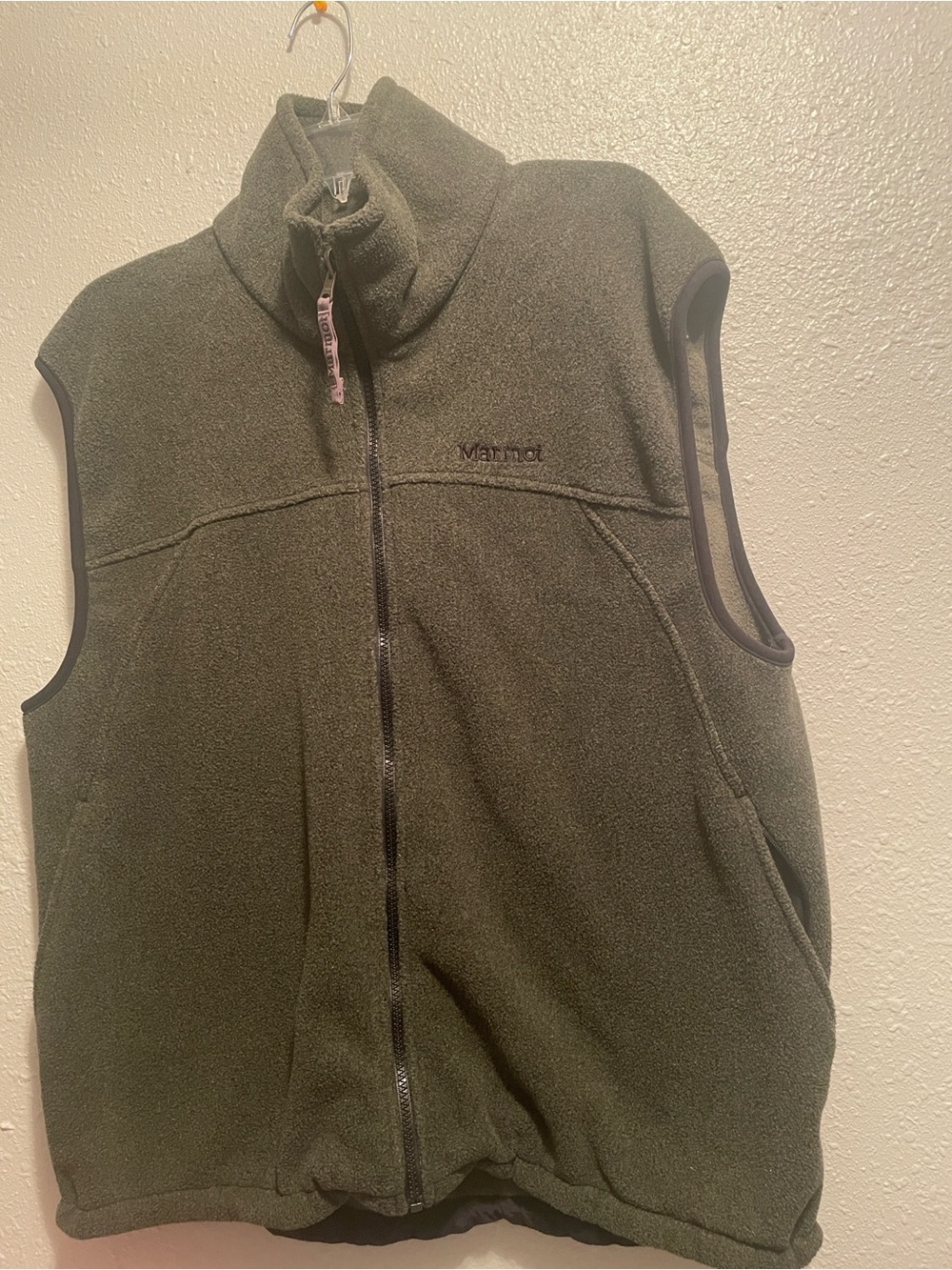 Marmot Olive Green Fleece Vest - Full Zip Sleeveless